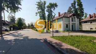 Будинок в с. Рославичі, мальовниче місце, комфортне проживання,  на території, що Охороняється