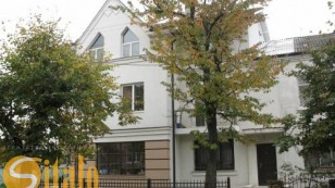 Продається частина будинку квартира, вул.Довга, центр