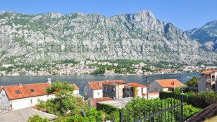 Продаж будинків в Чорногорії в Прчані pc0139.4bd_s6378