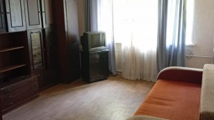 Продаж 2х квартири вул. Богдана Хмельницького.