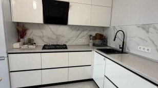 Продається 1 квартира по вул.Довженка у м.ІваноФранківськ