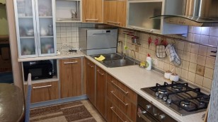 Продається 2кімнатна квартира в Дніпровському районі по вул.Малая