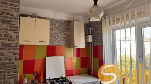 Двокімнатна на Космосі.