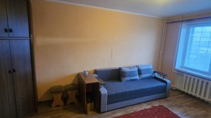 Продаж З х кімнатної квартири на Великому Лузі