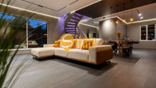 Сучасний будинок з якісним ремонтом біля метро Славутич, Осокорки