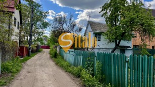Ділянка поруч річкиозера Підбірна, Осокорки, метро Славутич 3 км