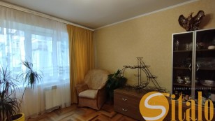 Продаж 4кімн. квартири 76 м² з меблями, пр. Моторобудівників 89 поверх