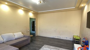 Продажа 2к квартиры 77.6 кв. м біля парку Шевченка
