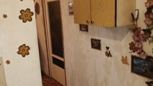 Продається двохкімнатна квартира на Правому Березі