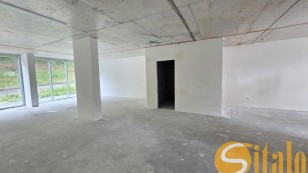 Оренда фасадного приміщення на Малоголосківській без комісії