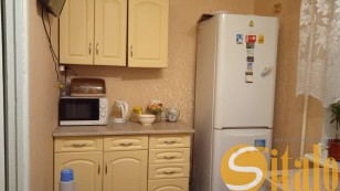 Продаж квартири по вул. Сергія Синенка