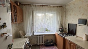 Двокімнатна по Новокузнецькій.