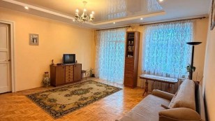 2 кімнатна квартира у ближньому центрі Львова вулиця Марка Вовчка