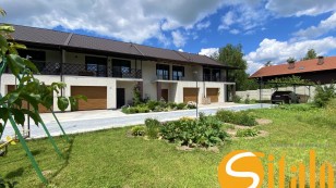 Будиноктаунхаус з підвалом та гаражем  біля лісу та озера в Креничах