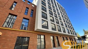 Продається простора 2кімнатна квартира площею 82,6 м² на вул. Навроцького, 31А у Львові.