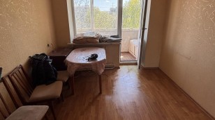Продаж 1к квартири 31.6 кв. м  на вул. Олександра Бурбели Словянка
