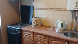 Продаж 3х квартири вул. М. Гончаренко Критий ринок.