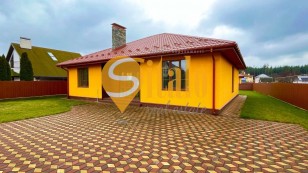 Будинок в оточенні хвойного лісу, велика ділянка, до Києва 15 хвилин