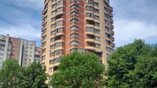 Продаж 1 кімнатна квартира по вул. Зубрівська, Львів