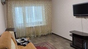 Продаж  Квартира  14 Жовтня, Хортицький, Запоріжжя