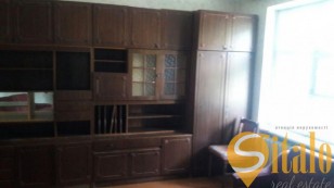 Трёхкомнатная в  кирпичном доме .