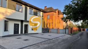 Розтермінування Будинок на Осокорках, 110 кв.м, 2.3 сотки, до метро Славутич 5 км