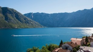 Продаж вілл і будинків в Чорногорії в Століве st01218.5bd_s6873