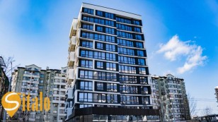 Продаж Центр  ЖК  А5 двостороння 2км. квартира