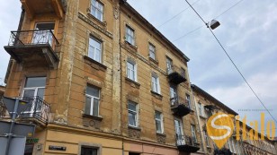 Продаж 1 кімнатної квартири у Львові на вулиці Шпитальна