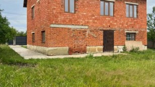Чудовий будинок для великої сімїВерхній Майдан