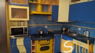 Продаж квартири по вул. Дудикіна