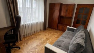 2 кім квартира по вул. Хоткевича