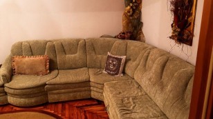 Продаж 2х кімн. квартири вул. Шкільна, район Малого ринку.