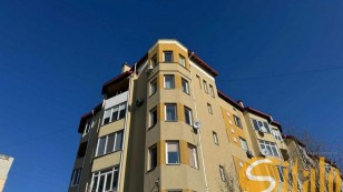 2 кімнатна дворівнева квартира з ремонтом на вулиці Кавалерідзе, Львів Сихів