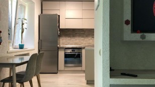 зупинка Аптека