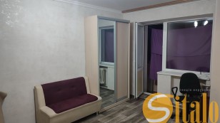 Продаж однокімнатної квартири вул. Нижньодніпровська.