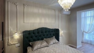 Продаж 2 кім квартири в центрі з ремонтом і меблями