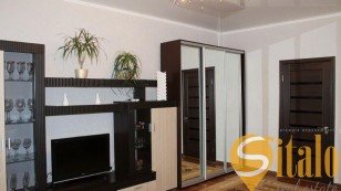 Продаж 3х кімн. квартири вул. Залізнична.