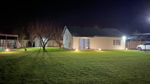 Продаж будинку  на Великому Лузі у Дніпровському районі.і.