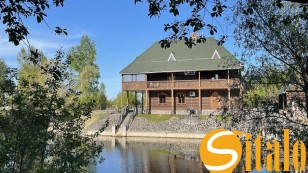 Без комісії. Продаж маєток з басейном 1 га будинок 300 м вул Центральна, Гнідин