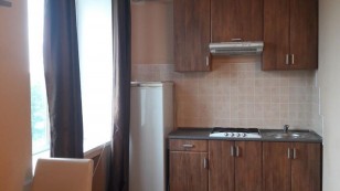 Однокімнатна квартира  студія район ТЦ Україна.