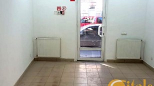 Оренда фасадне комерційне приміщення салон, магазин, офіс вулиця Героїв Упа місто Львів