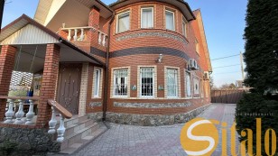 Продаж  Будинок  Дом Комунарський