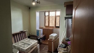 Продаж 3х кімнатноі квартири на Осипенко , можливо під бізнес.