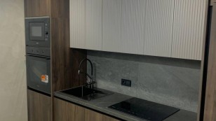Продаж 2 кім квартири з ремонтом в новобудові