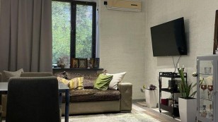 Продаж 3х кімн. квартири в центрі на вул. Лермонтова.