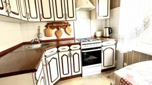 Продаж  Квартира  вул. Запорізька, Олександрівський, Запоріжжя