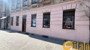 Оренда фасадне комерційне приміщення салон, магазин, офіс, кавярна вулиця Чорновола центр місто Львів
