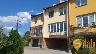 Продаж котеджу без ремонту у центральній частині міста Винники