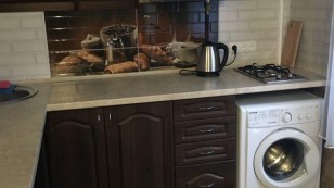 Продаж 2х кімнат. квартири по вул. Шкільна район Трампарку.